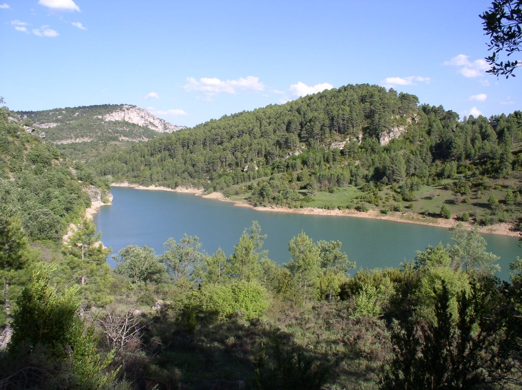 Serranía de Cuenca. Embalse de "La Tosca" Río Cuervo. by mundele.