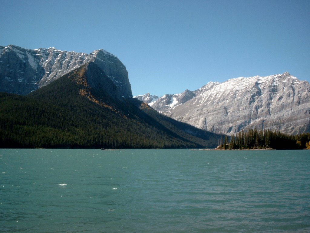 Upper Kananaskis Lake by Der Kommissar