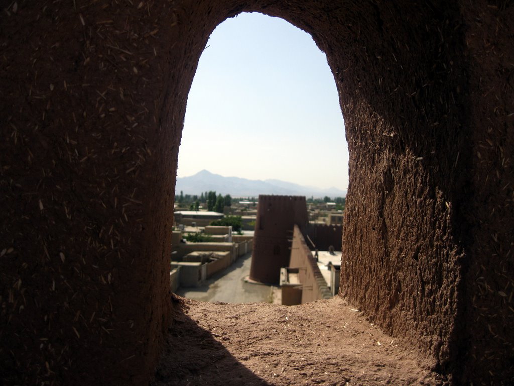 Gugad historical citadel-ارگ تاریخی گوگد by Azam Shirazi