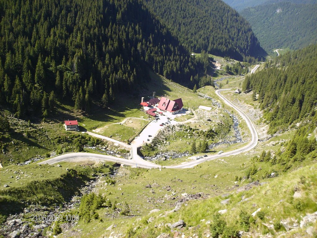 Cabana Capra, vedere de la Cascada... by mihai alba