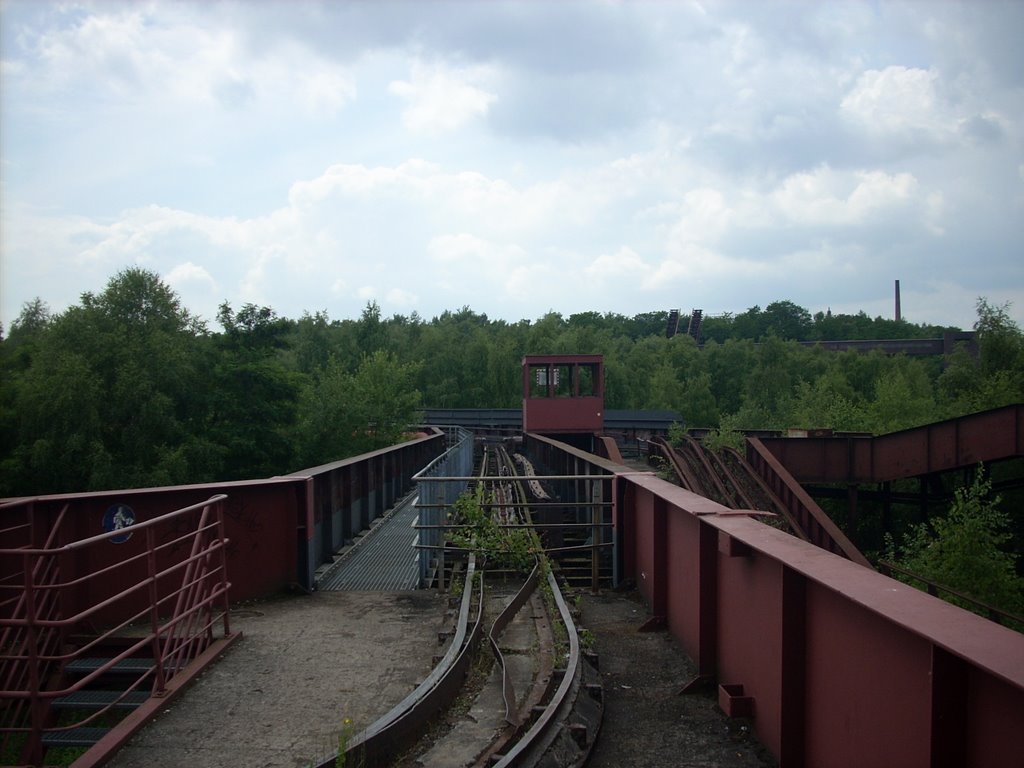 Essen-Katernberg ( ehem. Zeche Zollverein 1/2/8 Wagenumlauf ) Juni 2009 by DortmundWestfalica