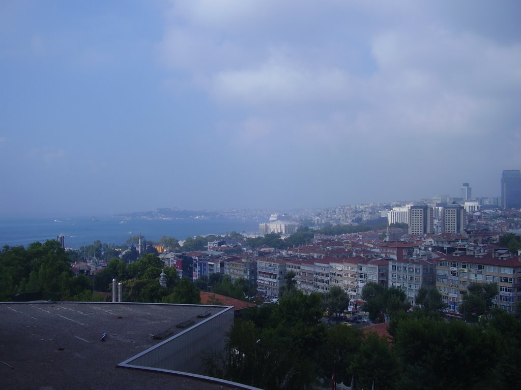 From CONRAD Istanbul by ythnd