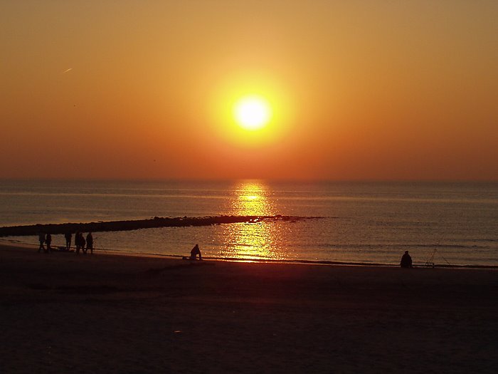 Sunset Monster Beach Het Westland by Harald hooghiemstra