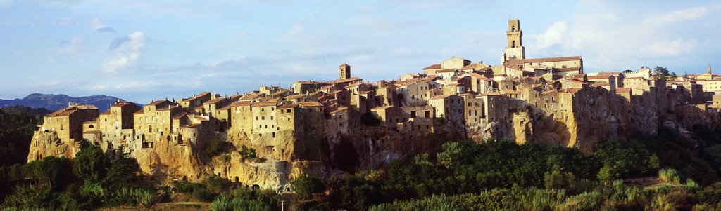 Panoramica Pitigliano vista sud, Toscana 1998 by Marco Ferrari