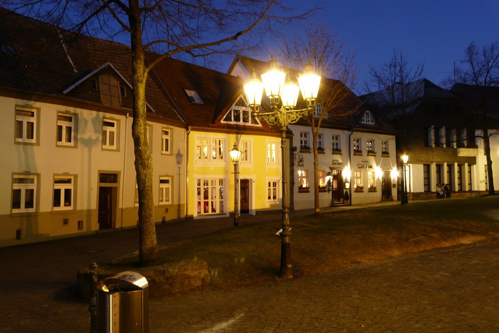 Am Kirchplatz by Poß