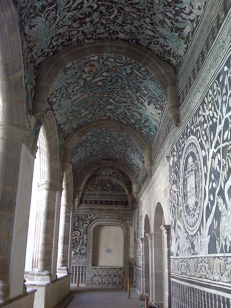 Malinanlco, Interior del convento Agustino by Cesar Lizarraga