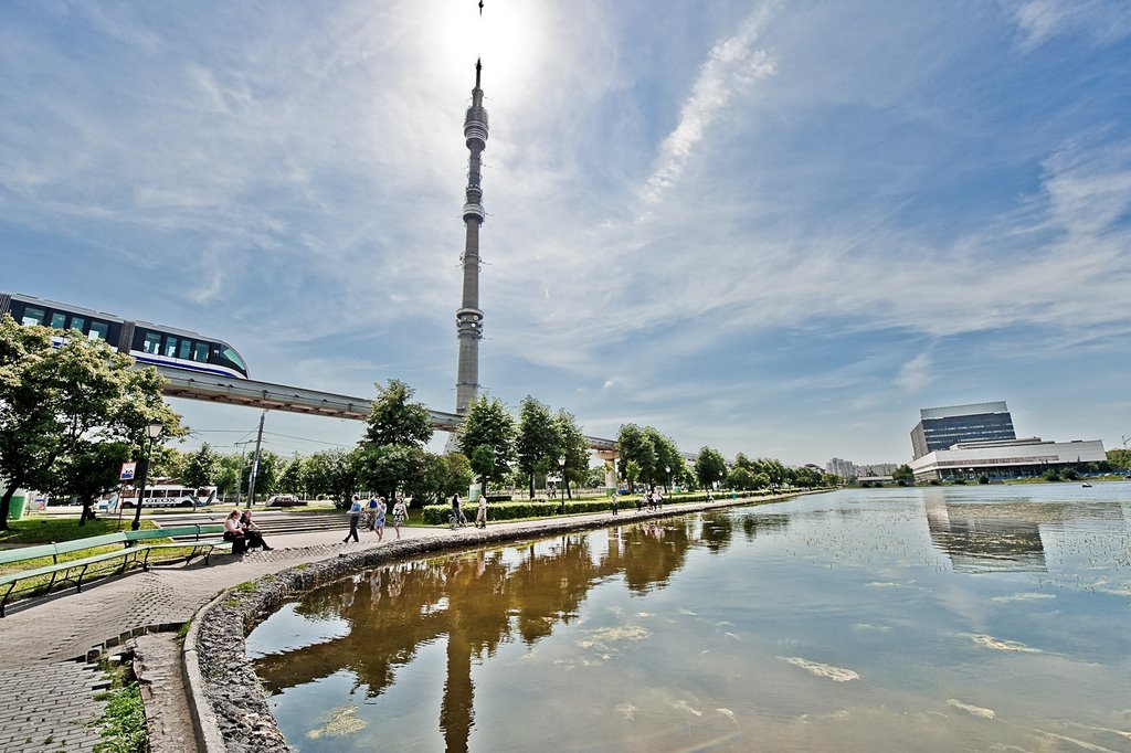 Ostankino TV Tower by mikeangelo