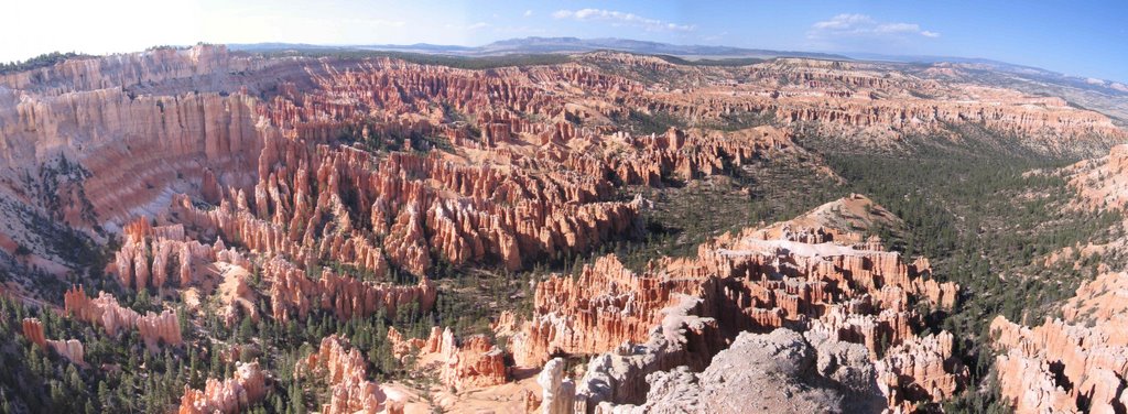 Bryce Canyon Panorama looking North by pgerardini