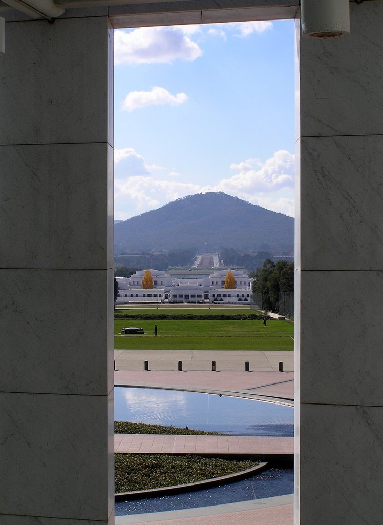 New parliament, to old parliament, to mt ainslie by clancy of the overflow