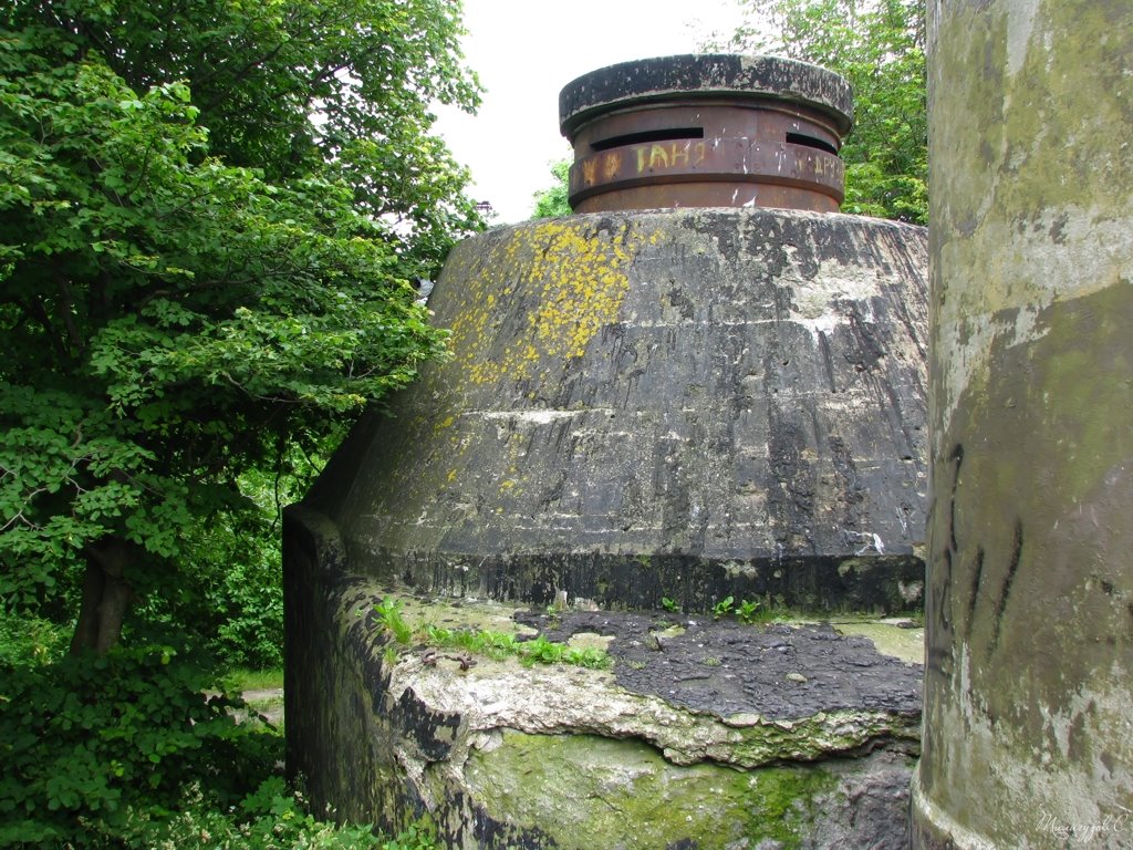 Old pillbox. Baltiysk (earlier Pillau) by Тилигузов Сергей