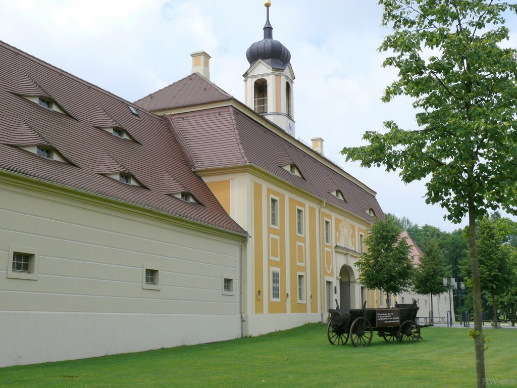 Schloss Rammenau by Robert (elch)