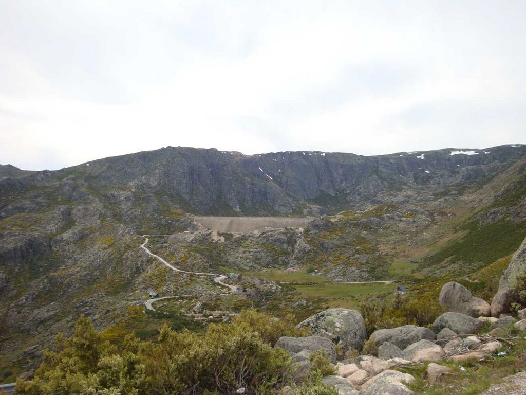 Serra da Estrela by Marcelo Maximiano