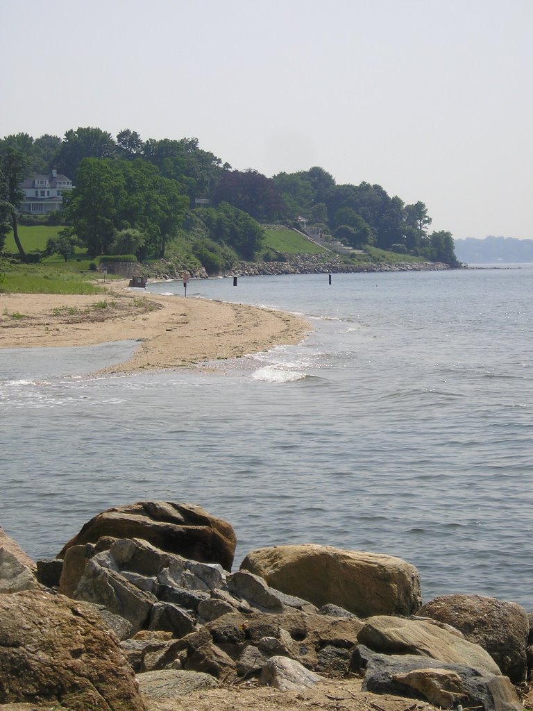 Glen Cove Crescent Beach by Catuzza