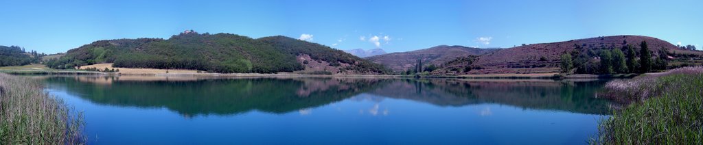 Estany de Montcortés by Litus Pou