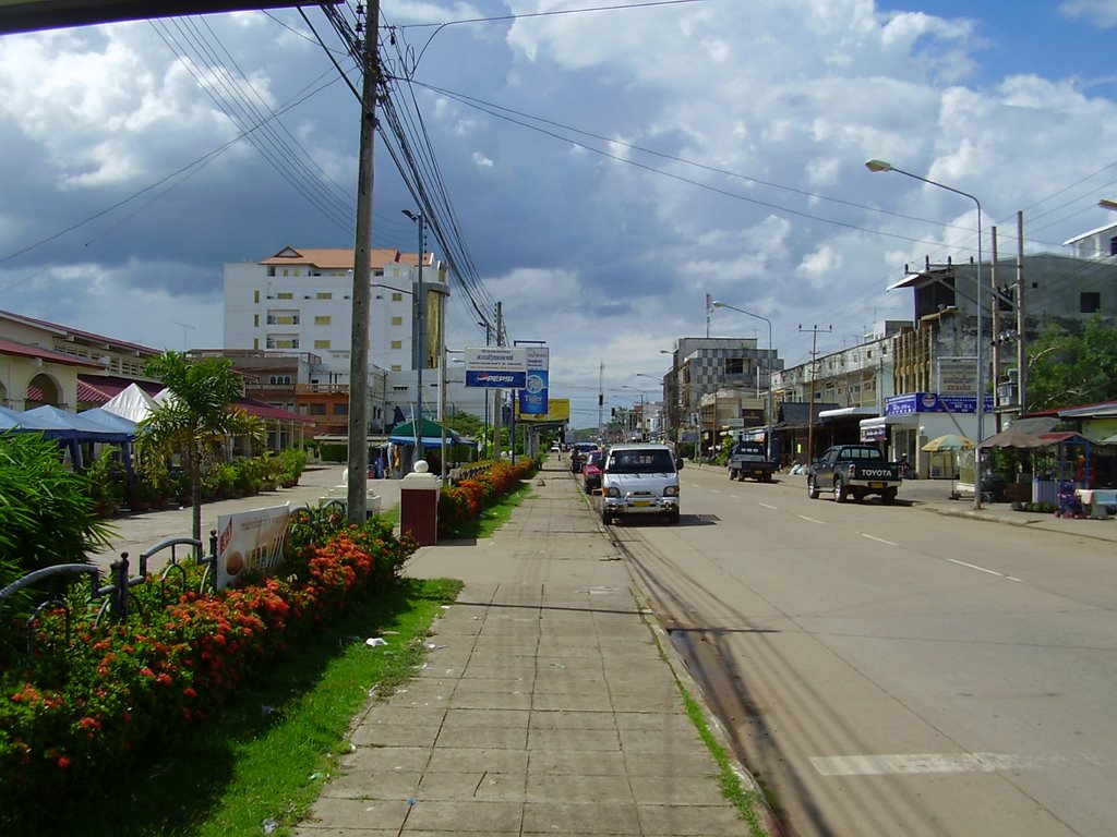 Savannakhet main road by Thomka Marton