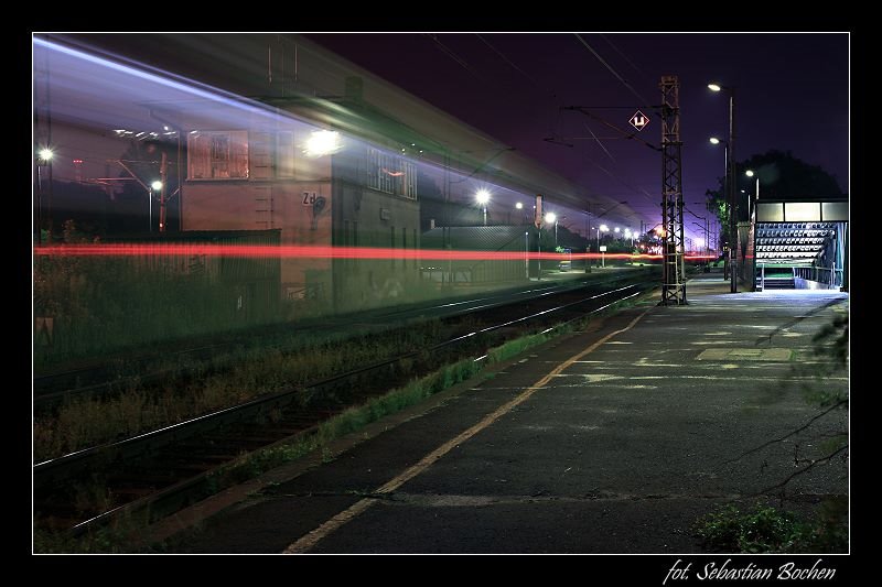 PKP Zdzieszowice - nocą by Sebastian Bochen