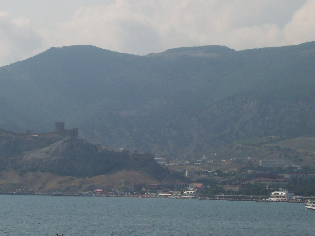 Fortezza Genovese/Genovese fortress by jurbe