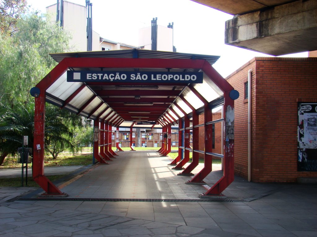 Estação São Leopoldo by Clarice Pereira