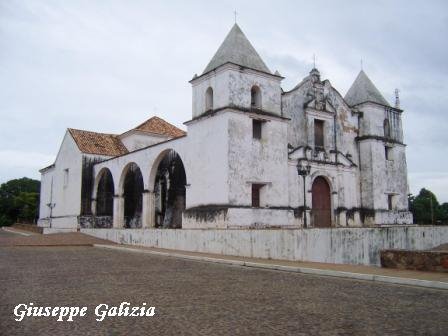 Catedral de Clarines by Giuseppe Galizia