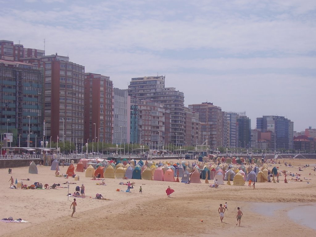 PLAYA.GIJON by guillerron