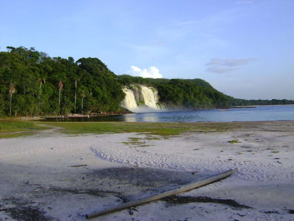 Salto Hacha by jose katan