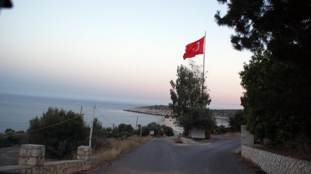 Akdeniz, 33940 Narlıkuyu/Silifke/Mersin, Turkey by Eva Kraychek