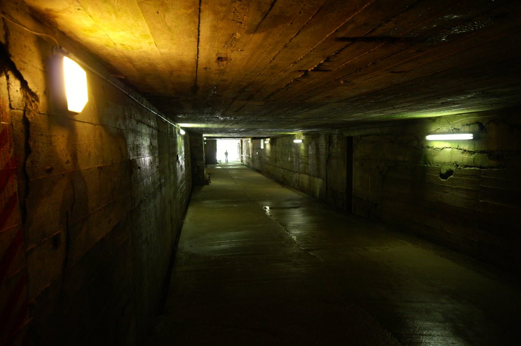 Eperlecques Blockhaus interior by Hammerkop