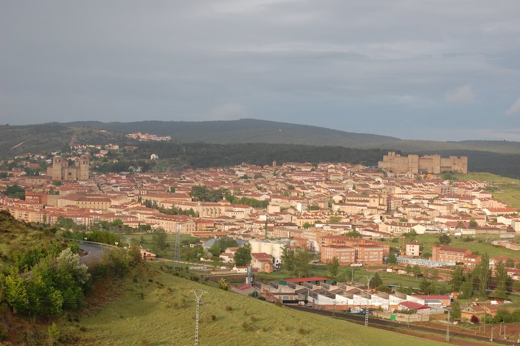 Sigüenza by José Ibáñez