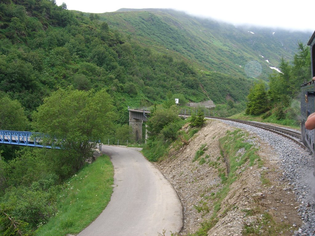 Taleingang mit Pfeilerbrücke by Schmalspur Sa.