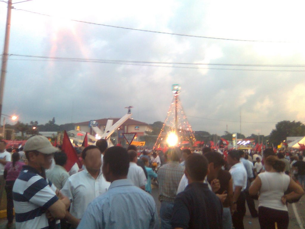 Concentracion Sandinista Apoyo a presidente Zelaya de Honduras (29/junio/09) by Estirado