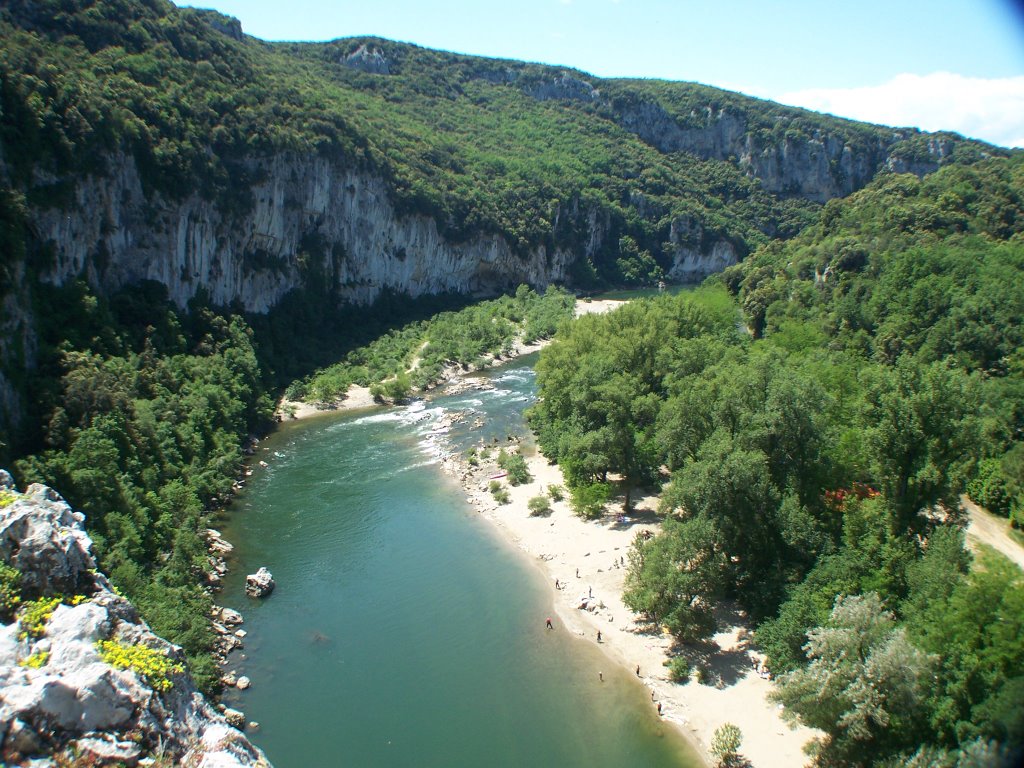 Blick vom Pont d'Arc by tirron