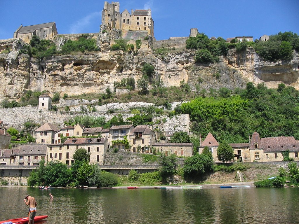 Beynac-et-Cazenac, France (2005) by Sander Bouwman