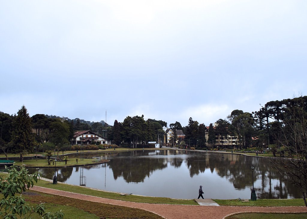 Lago Joaquina - Gramado, RS by Jayme Júnior