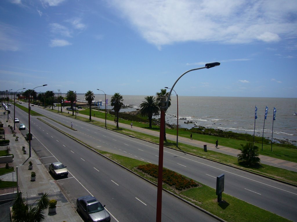 Rambla Gandhi, Villa Biarritz, Montevideo, Uruguay. by DiegoAl