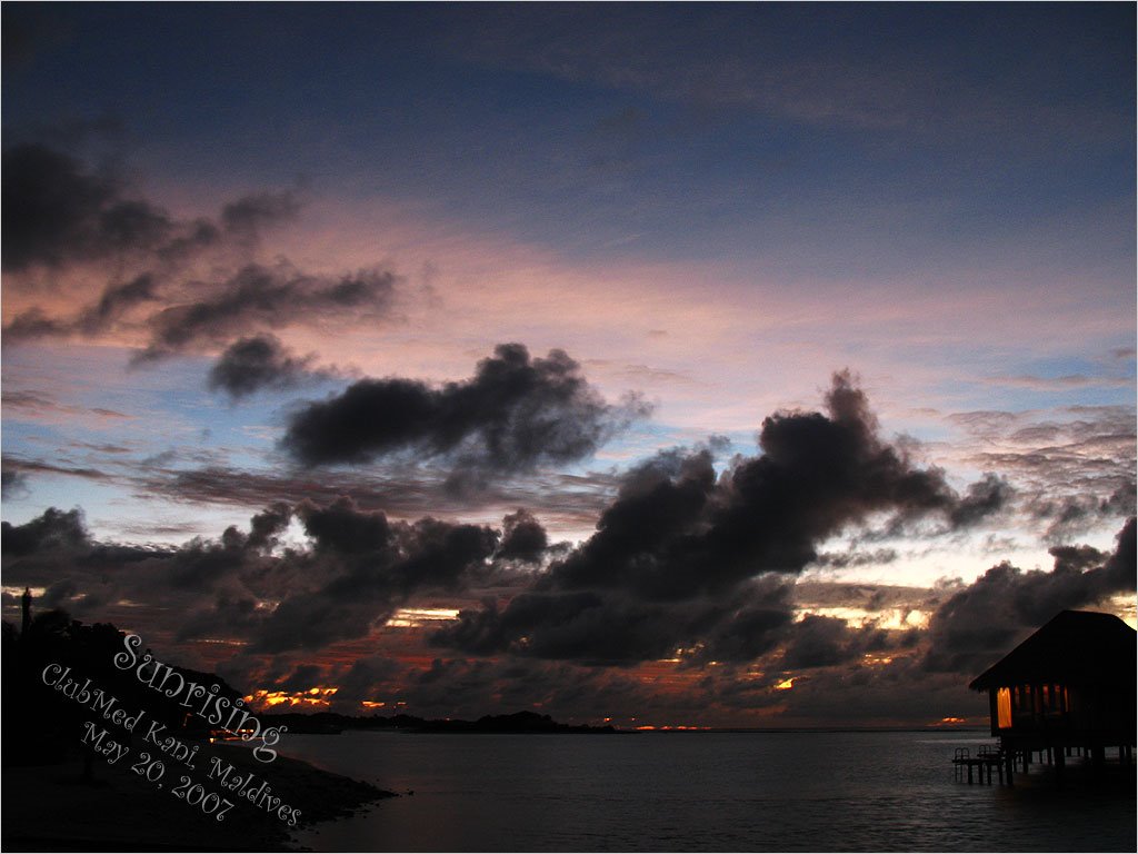 Sunrising near largoon by tony.st.zhou