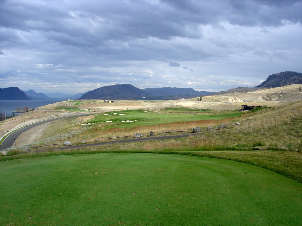 Tobiano Golf Course, Hole 18, Par 4, 473 yds by ©dyakimec