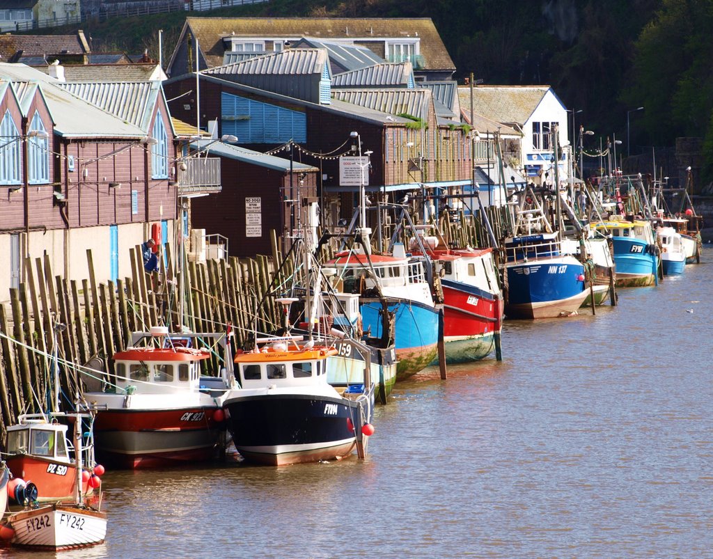 Looe, Cornwall by DOUGGSM