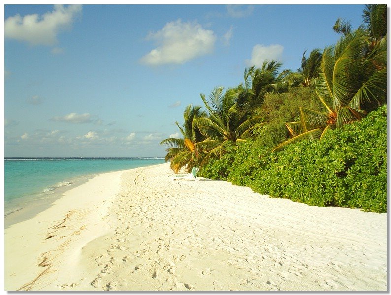 Unnamed Road, Maldives by LP-Fan