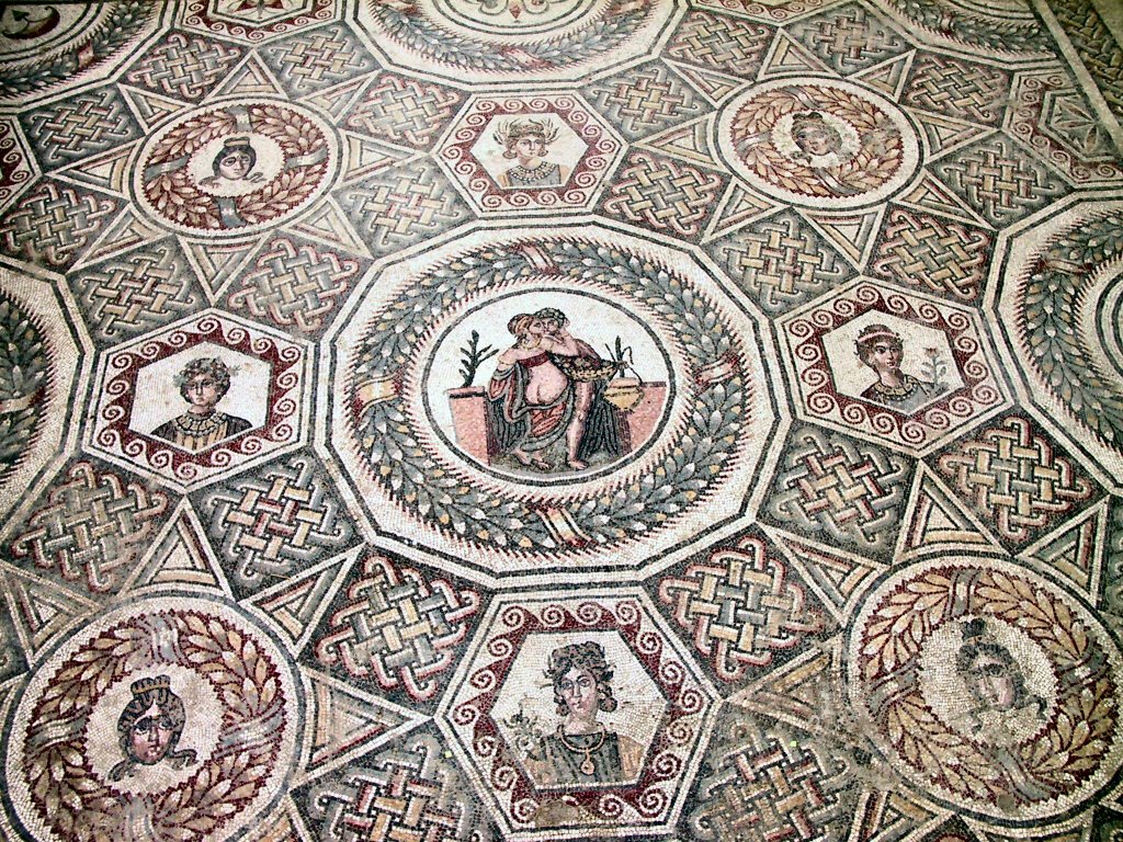 Mosaici della villa romana del Casale by Agostino Lo Presti