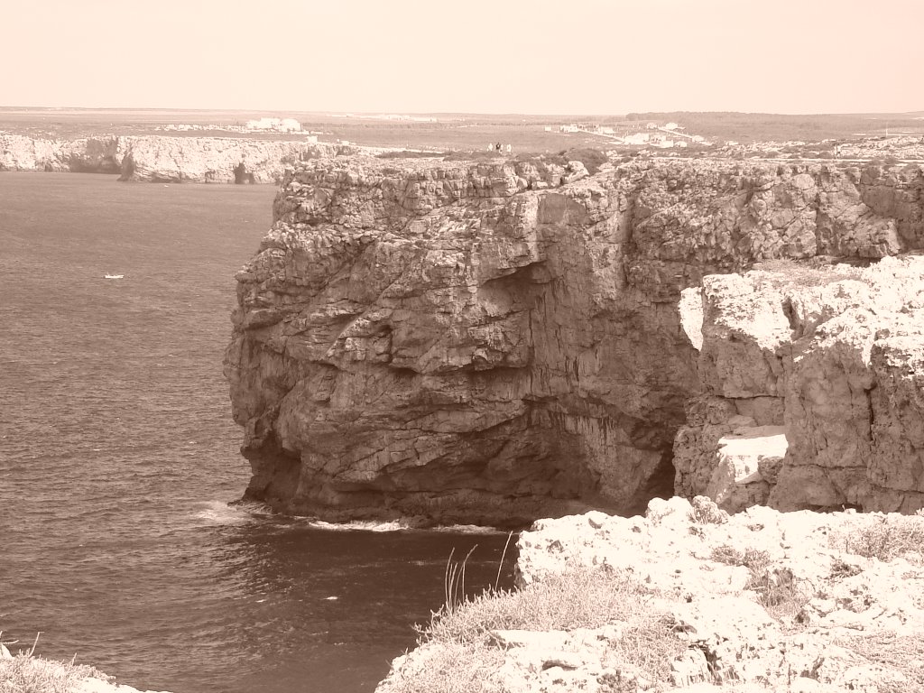 Peniche, Portugal http://blog.kampistas.com/ by kampistas