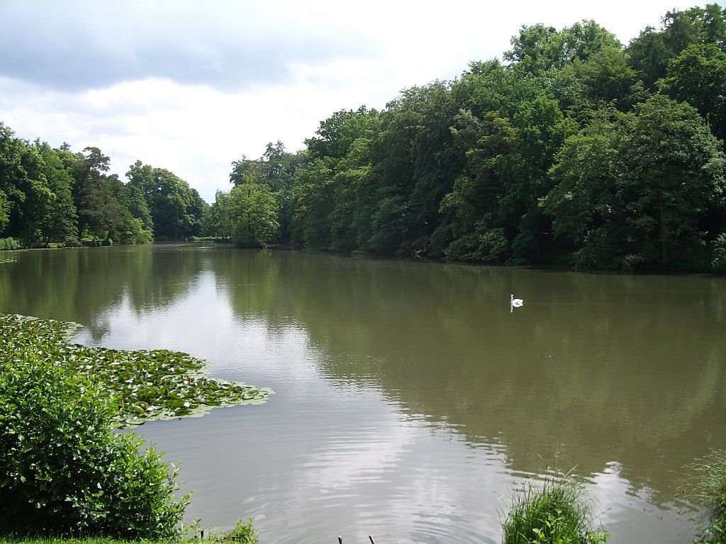 Schlosspark Wilhelmshöhe by Torben