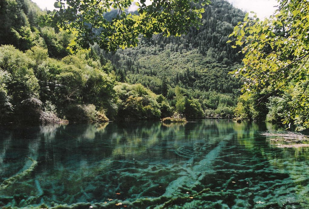 Jiuzhaigou by John Raynard