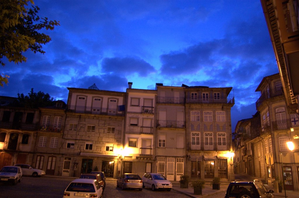 Centro Histórico de Guimarães by xico mendes