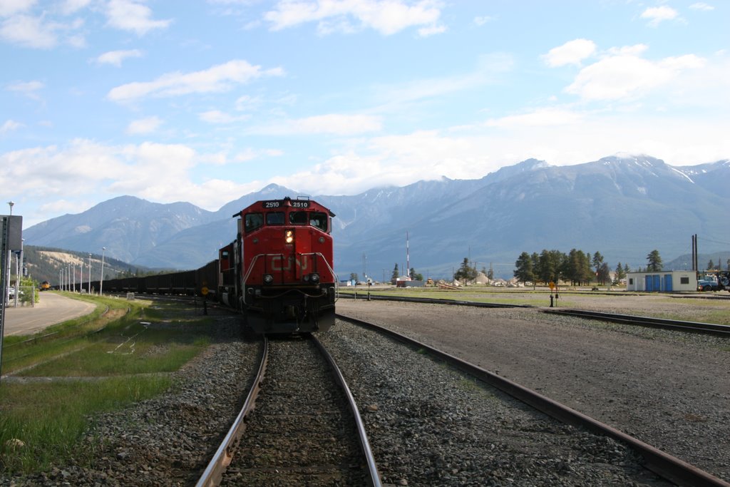 CN train by longdistancer