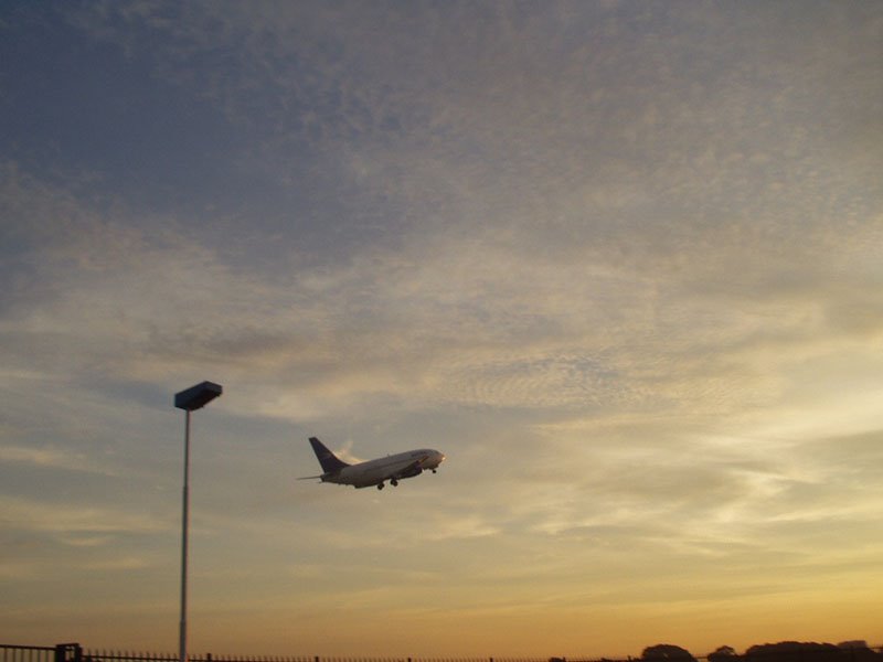 Despegue en el aeroparque Jorge Newbery by NicolasRamella