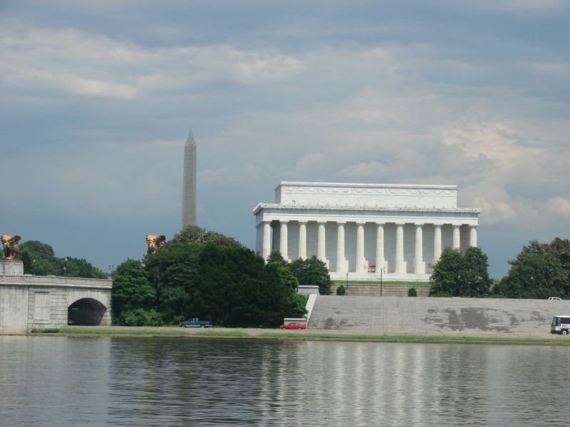 Lincoln Memorial & Washington Monument by dsmacdonald