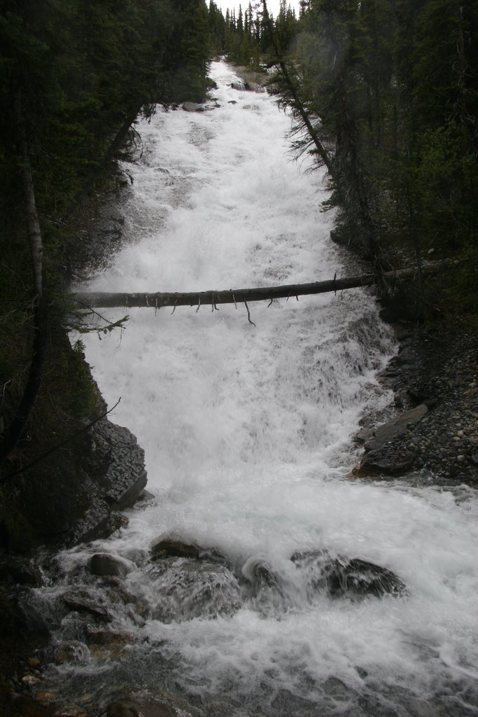 Toboggan Falls by longdistancer