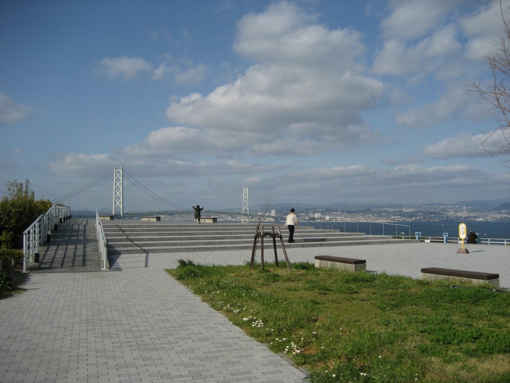 Akashi-Kaikyo Ohashi Bridge by Nagono