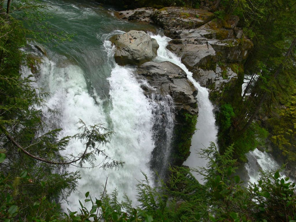 Nooksack Falls by SCOTT CAMERON