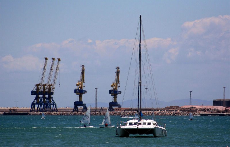 Catamarán,,,, by jose vazquezjosedeme…